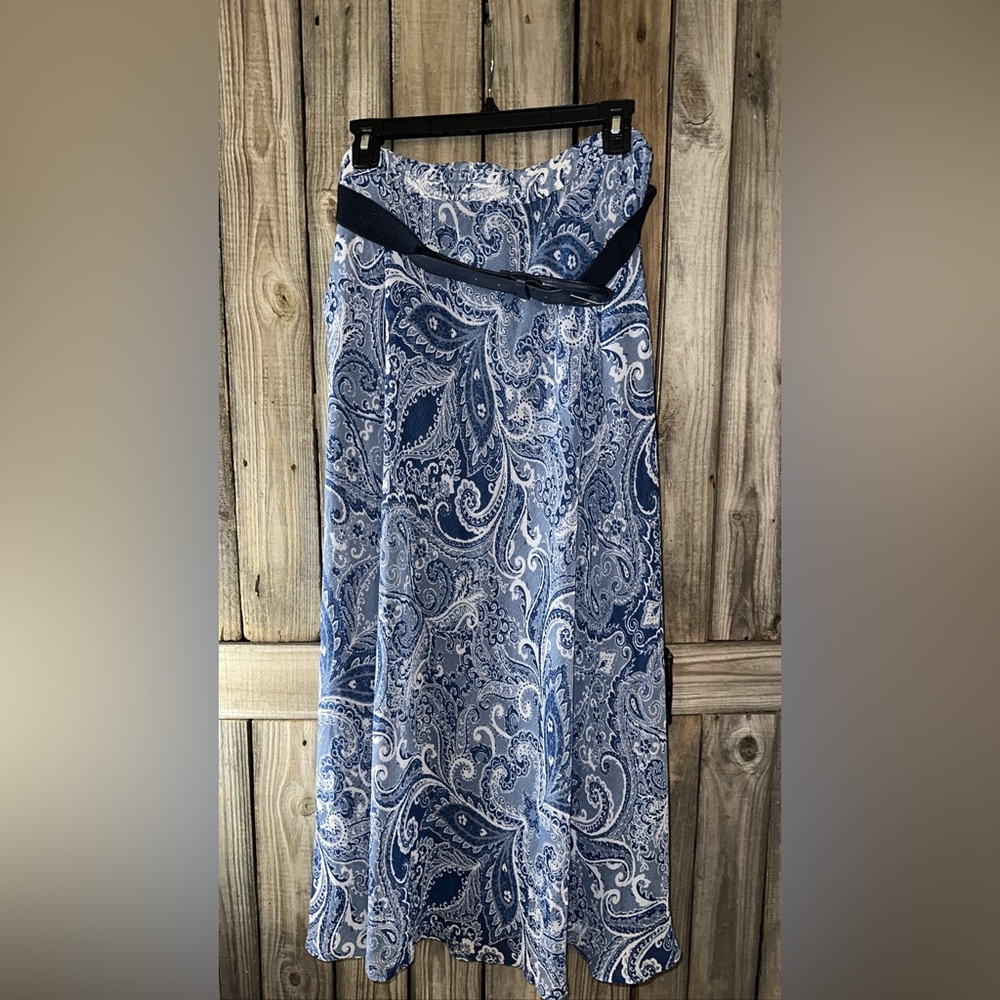 Long flowing skirt.